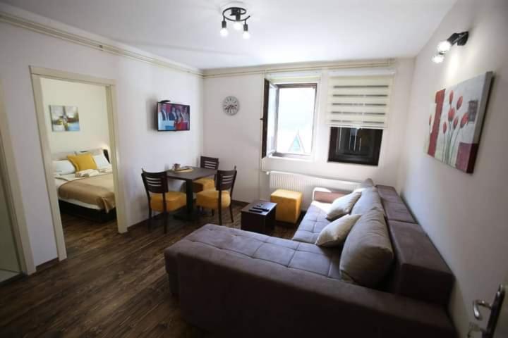 Apartmani Sunce Stara Planina Crni Vrh ภายนอก รูปภาพ