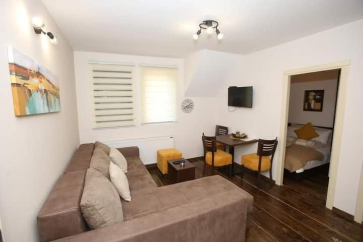 Apartmani Sunce Stara Planina Crni Vrh ภายนอก รูปภาพ